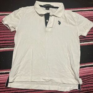 Polo color white  shirt boys size M 8.